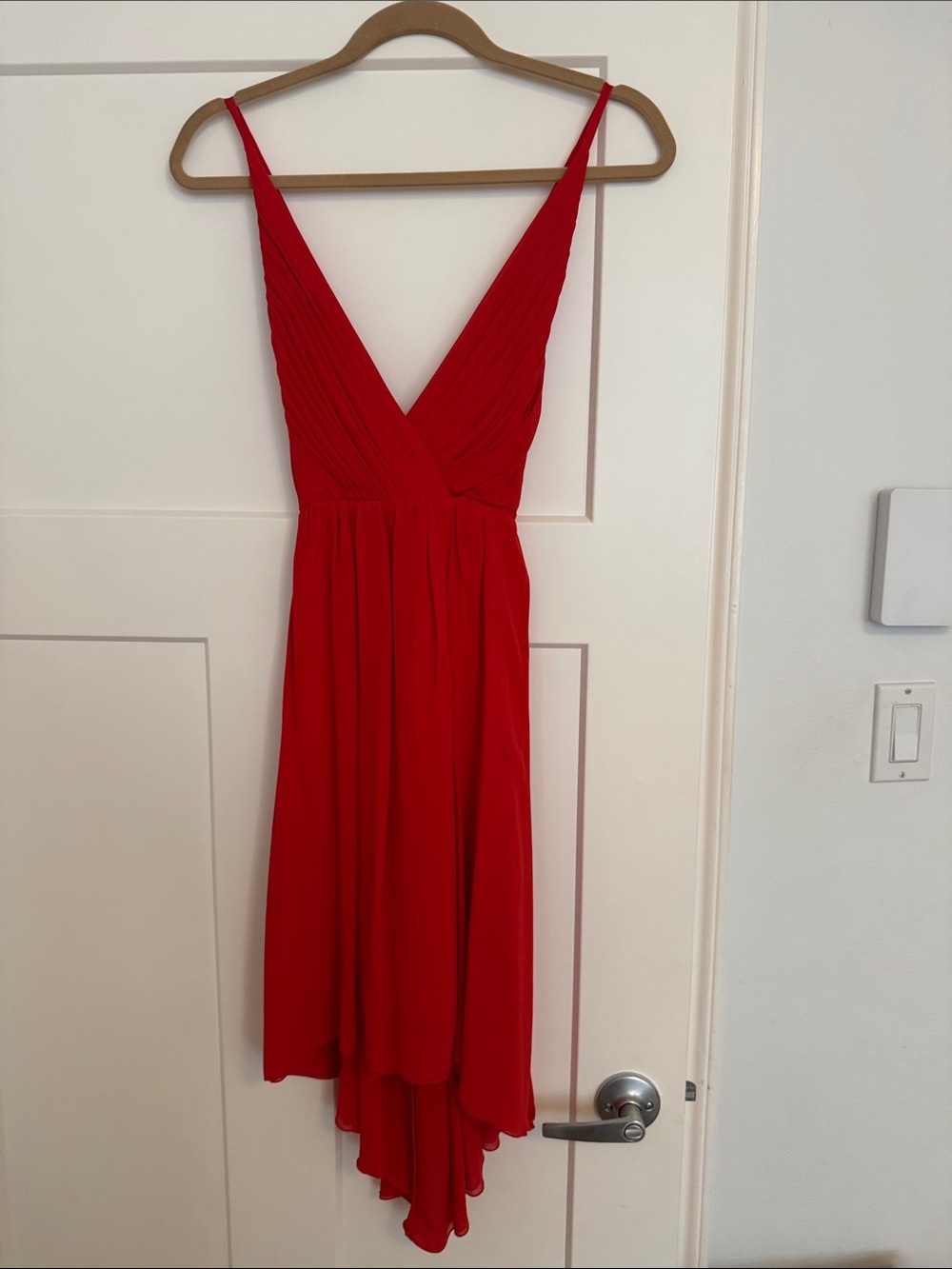 Alice + Olivia Red High-Low V-Neck Spaghetti Strap Dress